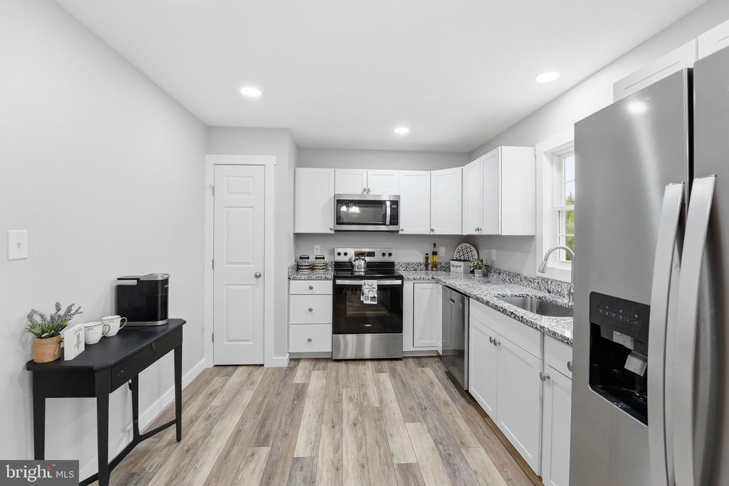 14006 RIXEYVILLE RD, CULPEPER, Virginia 22701, 3 Bedrooms Bedrooms, ,2 BathroomsBathrooms,Residential,14006 RIXEYVILLE RD,VACU2013310 MLS # VACU2013310