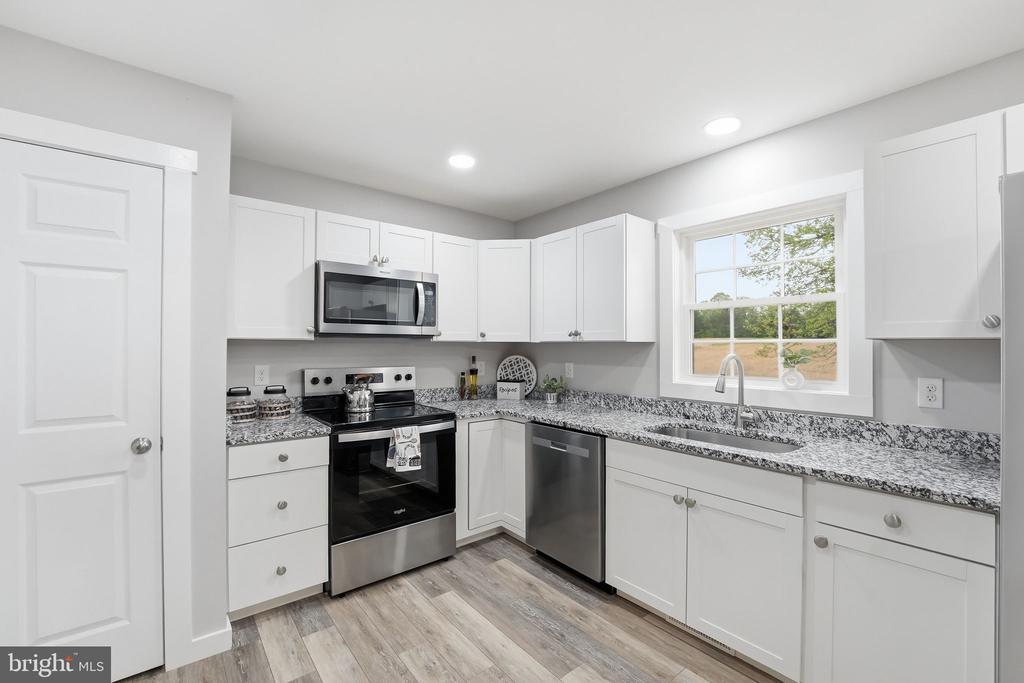 14006 RIXEYVILLE RD, CULPEPER, Virginia 22701, 3 Bedrooms Bedrooms, ,2 BathroomsBathrooms,Residential,14006 RIXEYVILLE RD,VACU2013310 MLS # VACU2013310