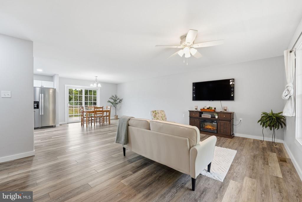 14006 RIXEYVILLE RD, CULPEPER, Virginia 22701, 3 Bedrooms Bedrooms, ,2 BathroomsBathrooms,Residential,14006 RIXEYVILLE RD,VACU2013310 MLS # VACU2013310