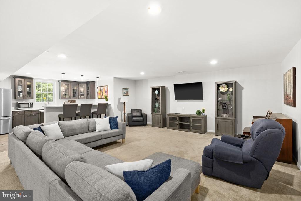 6016 GREENSPRING RD, FREDERICKSBURG, Virginia 22407, 6 Bedrooms Bedrooms, ,5 BathroomsBathrooms,Residential,6016 GREENSPRING RD,VASP2040998 MLS # VASP2040998