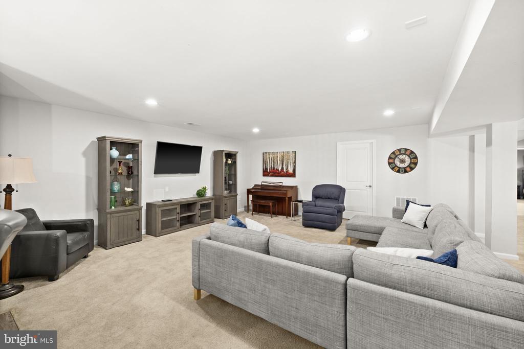 6016 GREENSPRING RD, FREDERICKSBURG, Virginia 22407, 6 Bedrooms Bedrooms, ,5 BathroomsBathrooms,Residential,6016 GREENSPRING RD,VASP2040998 MLS # VASP2040998