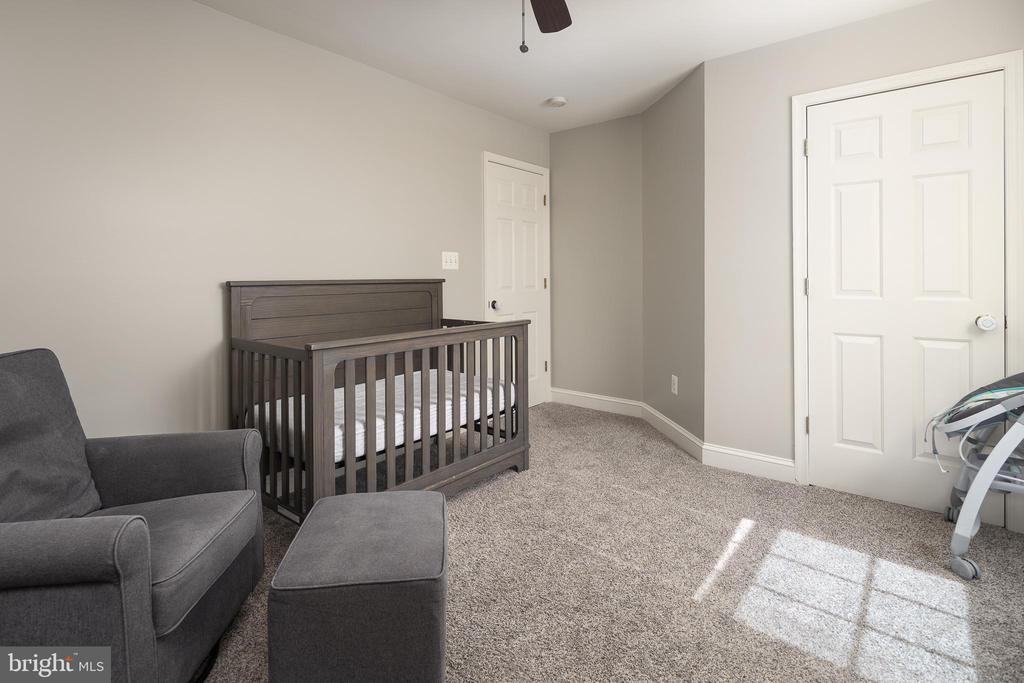 7584 MYERS CT, WARRENTON, Virginia 20187, 4 Bedrooms Bedrooms, ,3 BathroomsBathrooms,Residential,7584 MYERS CT,VAFQ2021594 MLS # VAFQ2021594