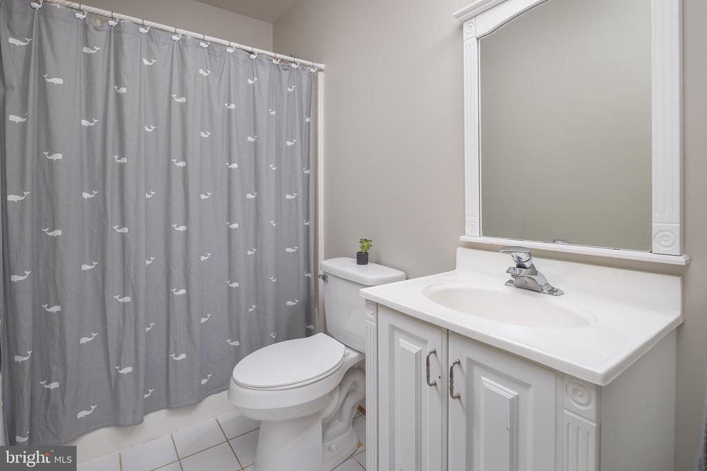 7584 MYERS CT, WARRENTON, Virginia 20187, 4 Bedrooms Bedrooms, ,3 BathroomsBathrooms,Residential,7584 MYERS CT,VAFQ2021594 MLS # VAFQ2021594