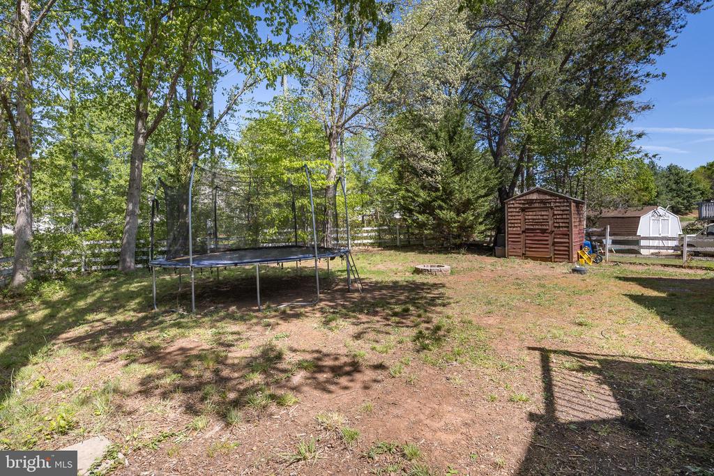 7584 MYERS CT, WARRENTON, Virginia 20187, 4 Bedrooms Bedrooms, ,3 BathroomsBathrooms,Residential,7584 MYERS CT,VAFQ2021594 MLS # VAFQ2021594