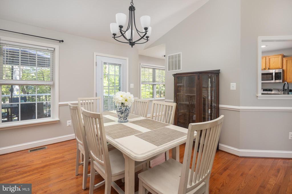 7584 MYERS CT, WARRENTON, Virginia 20187, 4 Bedrooms Bedrooms, ,3 BathroomsBathrooms,Residential,7584 MYERS CT,VAFQ2021594 MLS # VAFQ2021594