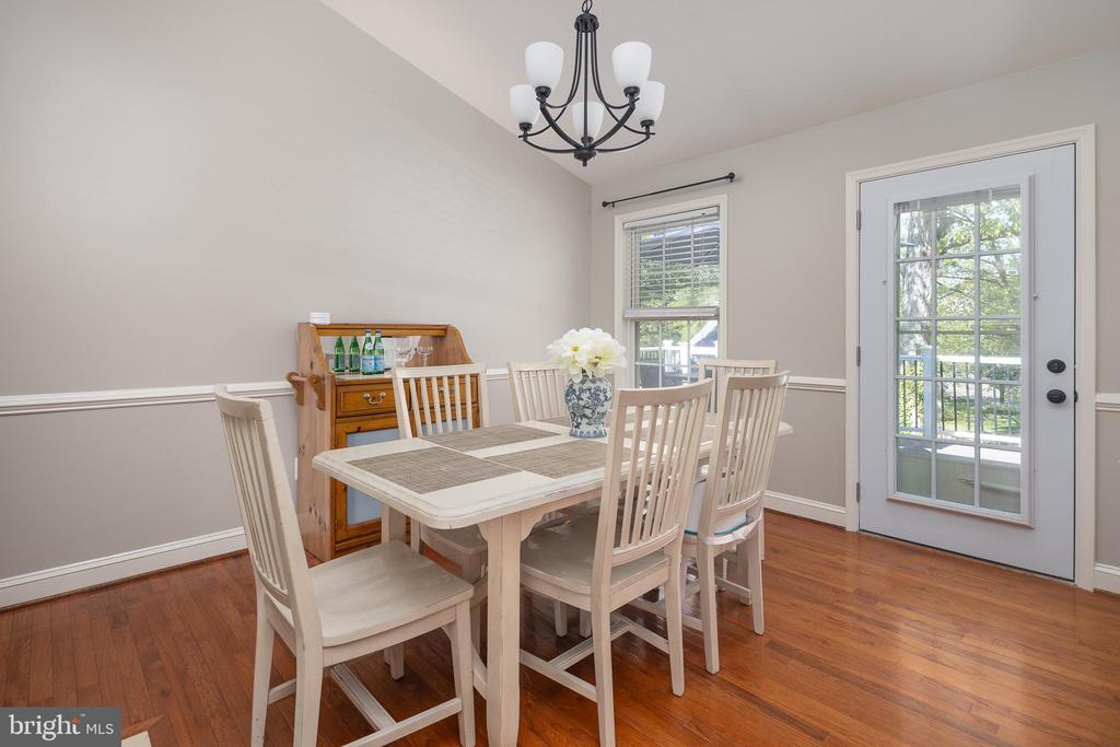 7584 MYERS CT, WARRENTON, Virginia 20187, 4 Bedrooms Bedrooms, ,3 BathroomsBathrooms,Residential,7584 MYERS CT,VAFQ2021594 MLS # VAFQ2021594