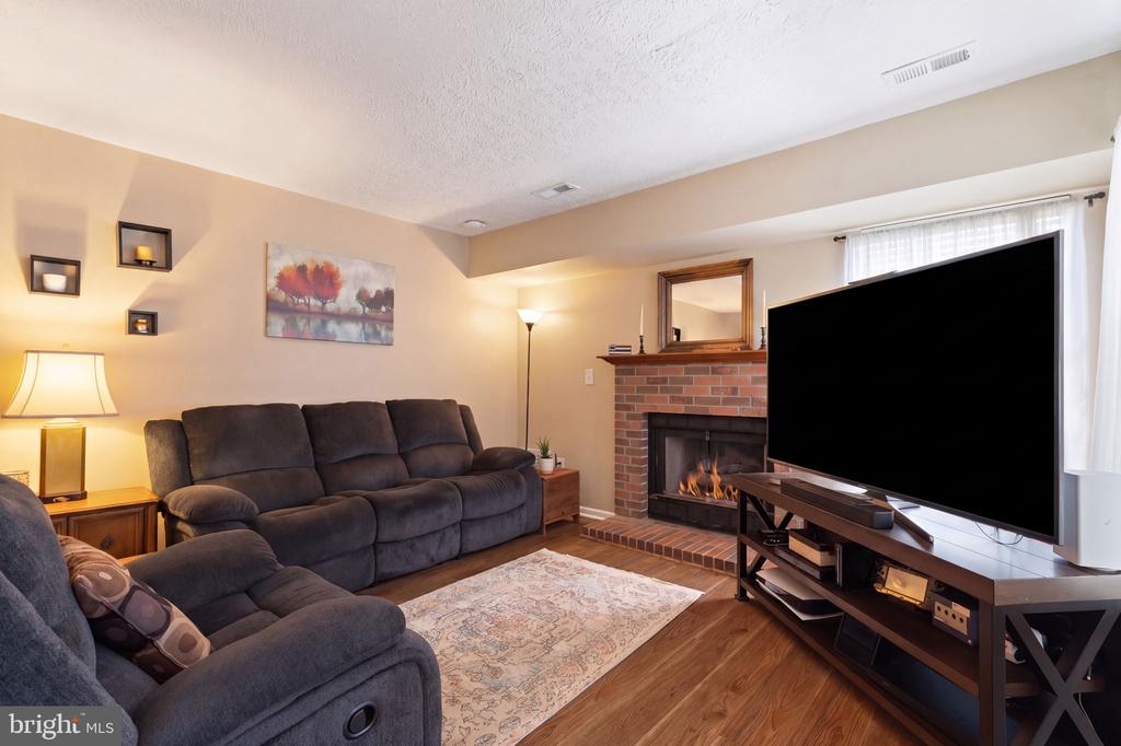 11031 THAXTON PL, FREDERICKSBURG, Virginia 22407, 2 Bedrooms Bedrooms, ,2 BathroomsBathrooms,Residential,VILLAGESS OF SAL,11031 THAXTON PL,VASP2041026 MLS # VASP2041026