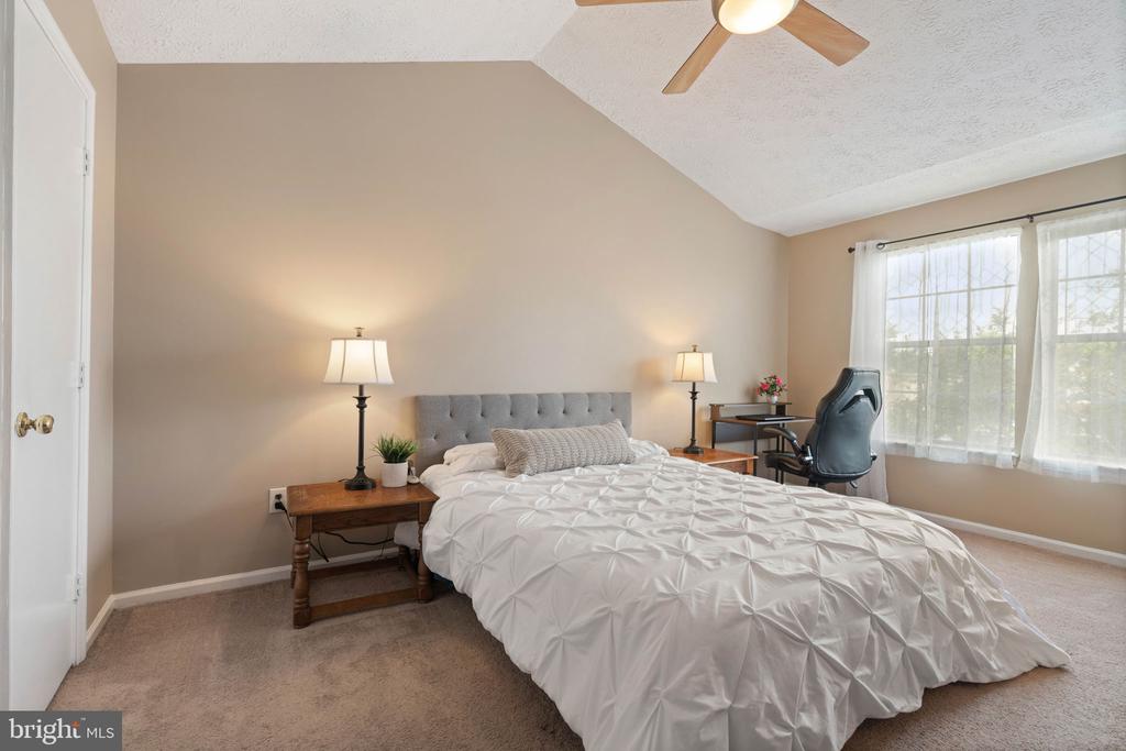 11031 THAXTON PL, FREDERICKSBURG, Virginia 22407, 2 Bedrooms Bedrooms, ,2 BathroomsBathrooms,Residential,VILLAGESS OF SAL,11031 THAXTON PL,VASP2041026 MLS # VASP2041026