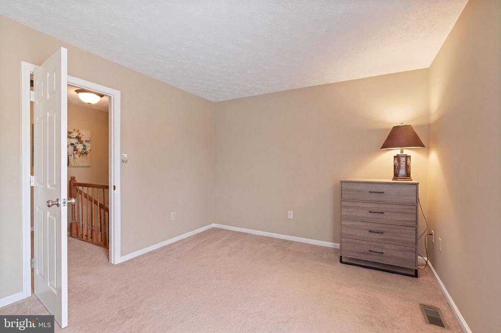 11031 THAXTON PL, FREDERICKSBURG, Virginia 22407, 2 Bedrooms Bedrooms, ,2 BathroomsBathrooms,Residential,VILLAGESS OF SAL,11031 THAXTON PL,VASP2041026 MLS # VASP2041026