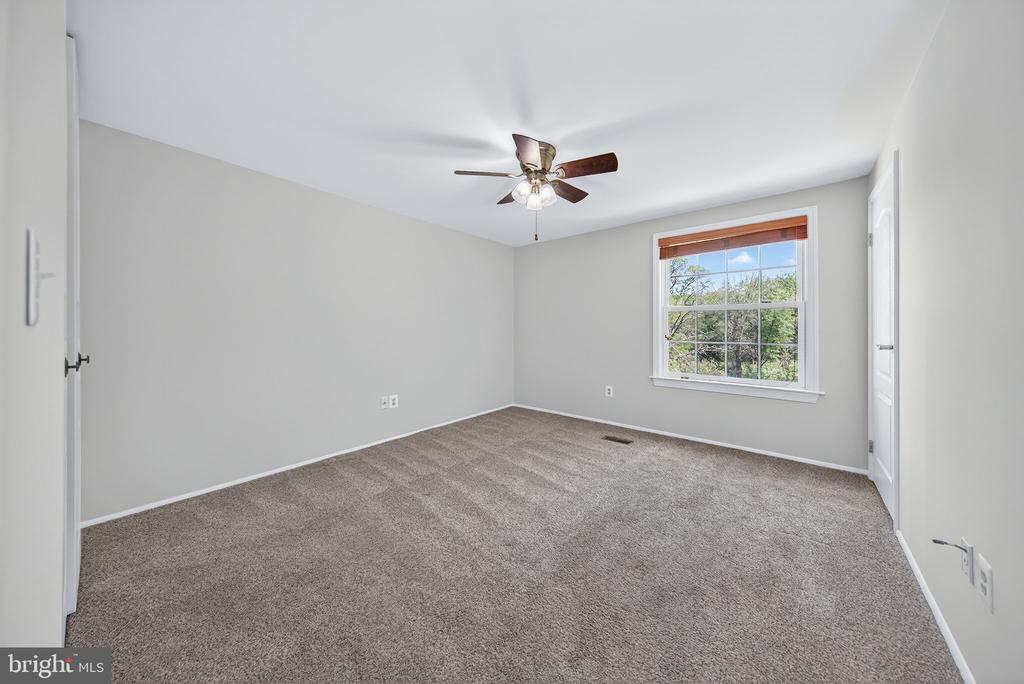 10037 COBBLER VIEW DR, DELAPLANE, Virginia 20144, 5 Bedrooms Bedrooms, ,3 BathroomsBathrooms,Residential,10037 COBBLER VIEW DR,VAFQ2021612 MLS # VAFQ2021612