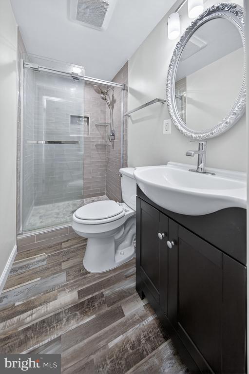 10037 COBBLER VIEW DR, DELAPLANE, Virginia 20144, 5 Bedrooms Bedrooms, ,3 BathroomsBathrooms,Residential,10037 COBBLER VIEW DR,VAFQ2021612 MLS # VAFQ2021612