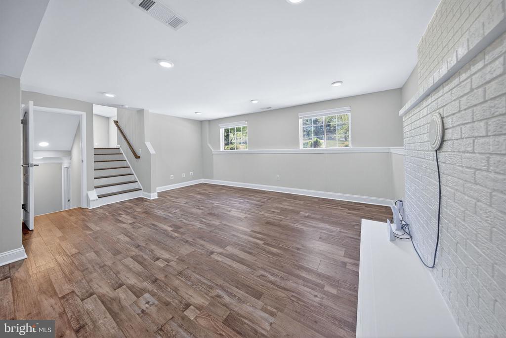 10037 COBBLER VIEW DR, DELAPLANE, Virginia 20144, 5 Bedrooms Bedrooms, ,3 BathroomsBathrooms,Residential,10037 COBBLER VIEW DR,VAFQ2021612 MLS # VAFQ2021612