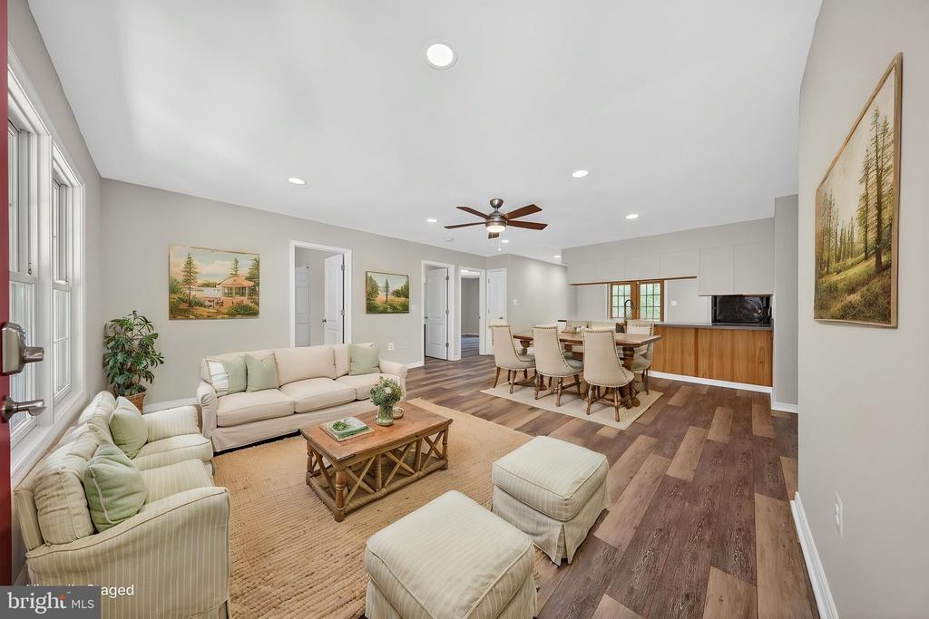 10037 COBBLER VIEW DR, DELAPLANE, Virginia 20144, 5 Bedrooms Bedrooms, ,3 BathroomsBathrooms,Residential,10037 COBBLER VIEW DR,VAFQ2021612 MLS # VAFQ2021612