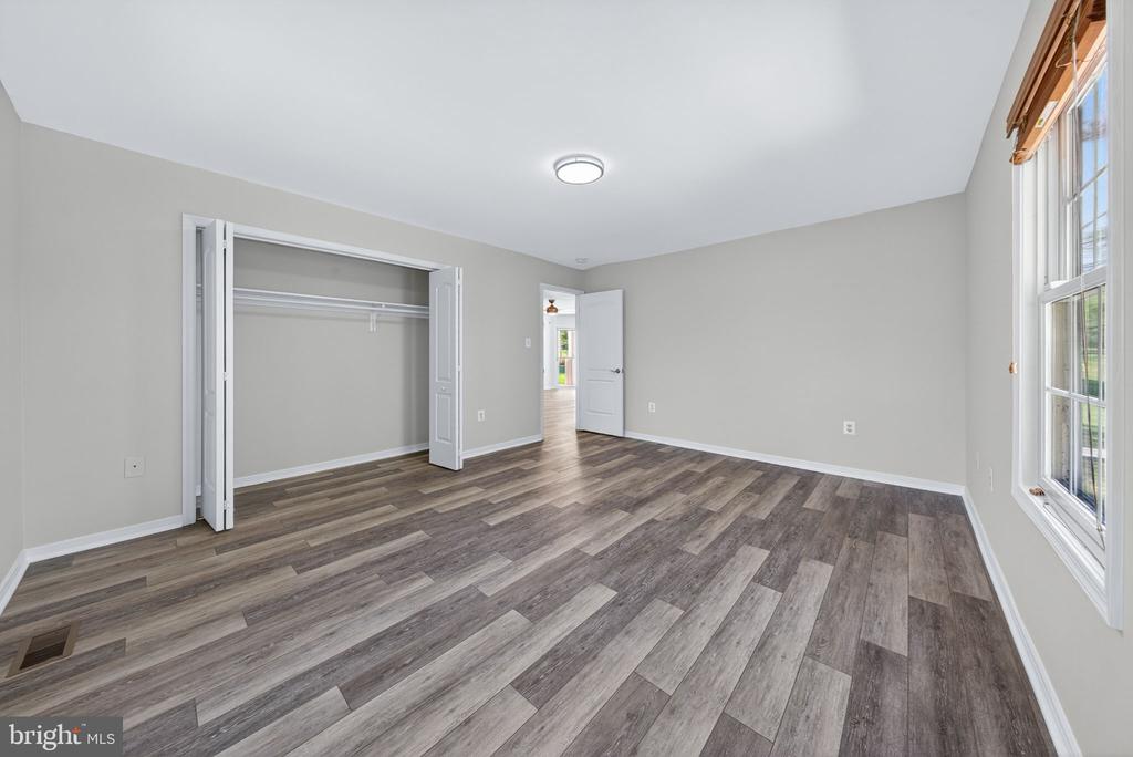 10037 COBBLER VIEW DR, DELAPLANE, Virginia 20144, 5 Bedrooms Bedrooms, ,3 BathroomsBathrooms,Residential,10037 COBBLER VIEW DR,VAFQ2021612 MLS # VAFQ2021612