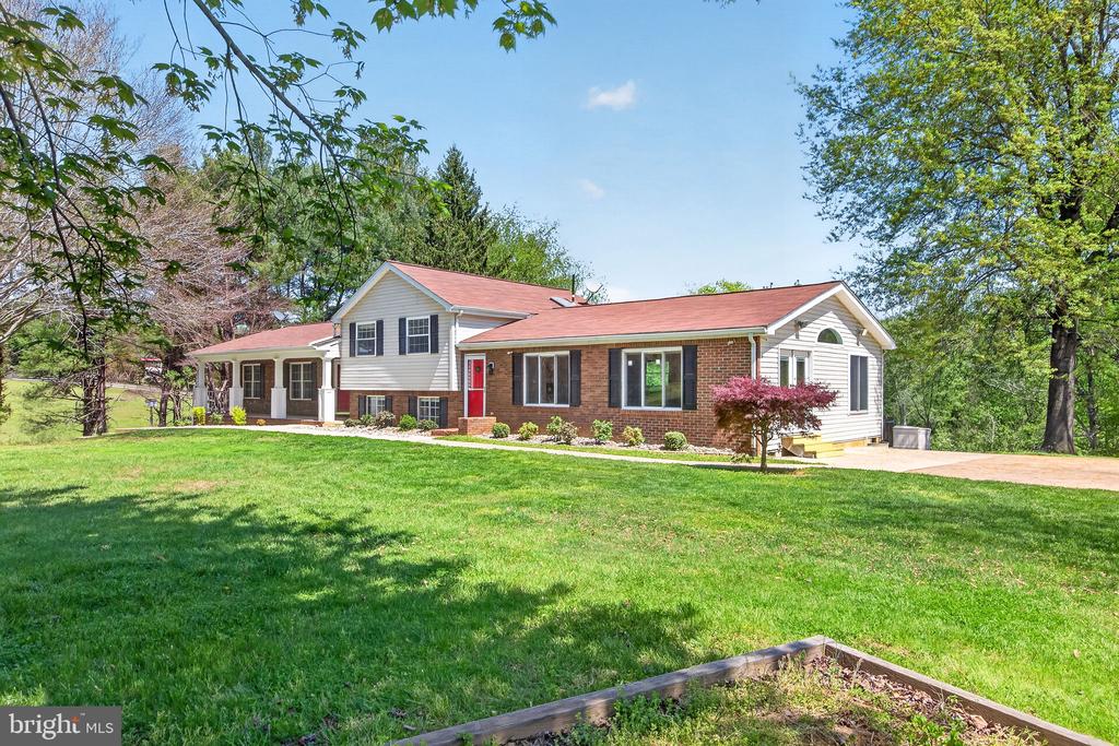 10037 COBBLER VIEW DR, DELAPLANE, Virginia 20144, 5 Bedrooms Bedrooms, ,3 BathroomsBathrooms,Residential,10037 COBBLER VIEW DR,VAFQ2021612 MLS # VAFQ2021612