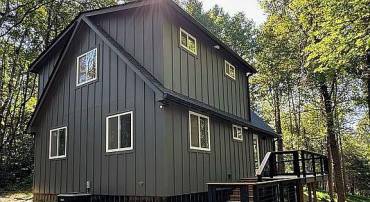 325 PERSIMMON HILL DR, ROSELAND, Virginia 22967, 3 Bedrooms Bedrooms, ,2 BathroomsBathrooms,Residential,325 PERSIMMON HILL DR,VANL2000656 MLS # VANL2000656