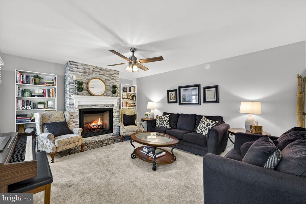 9396 DONNYBROOK DR, MIDLAND, Virginia 22728, 3 Bedrooms Bedrooms, ,2 BathroomsBathrooms,Residential,9396 DONNYBROOK DR,VAFQ2021626 MLS # VAFQ2021626