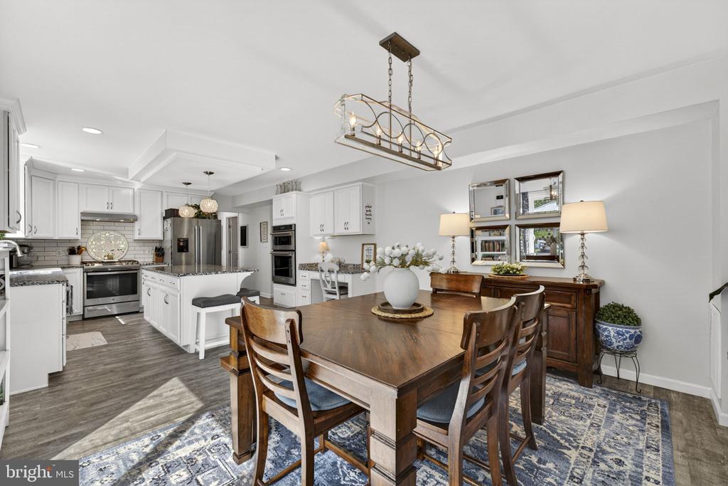 9396 DONNYBROOK DR, MIDLAND, Virginia 22728, 3 Bedrooms Bedrooms, ,2 BathroomsBathrooms,Residential,9396 DONNYBROOK DR,VAFQ2021626 MLS # VAFQ2021626