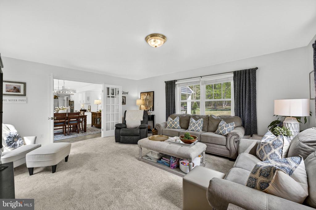 9396 DONNYBROOK DR, MIDLAND, Virginia 22728, 3 Bedrooms Bedrooms, ,2 BathroomsBathrooms,Residential,9396 DONNYBROOK DR,VAFQ2021626 MLS # VAFQ2021626