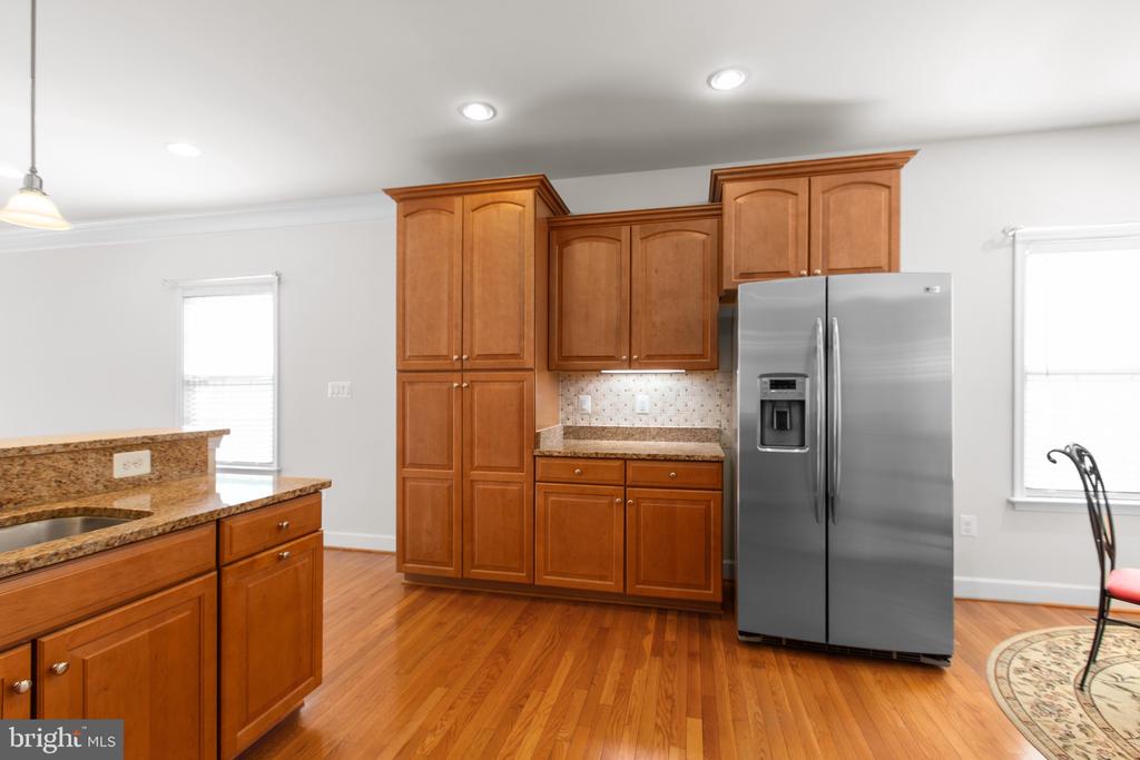 5817 S MILLS MANOR CT, FREDERICKSBURG, Virginia 22407, 3 Bedrooms Bedrooms, ,3 BathroomsBathrooms,Residential,5817 S MILLS MANOR CT,VASP2041108 MLS # VASP2041108