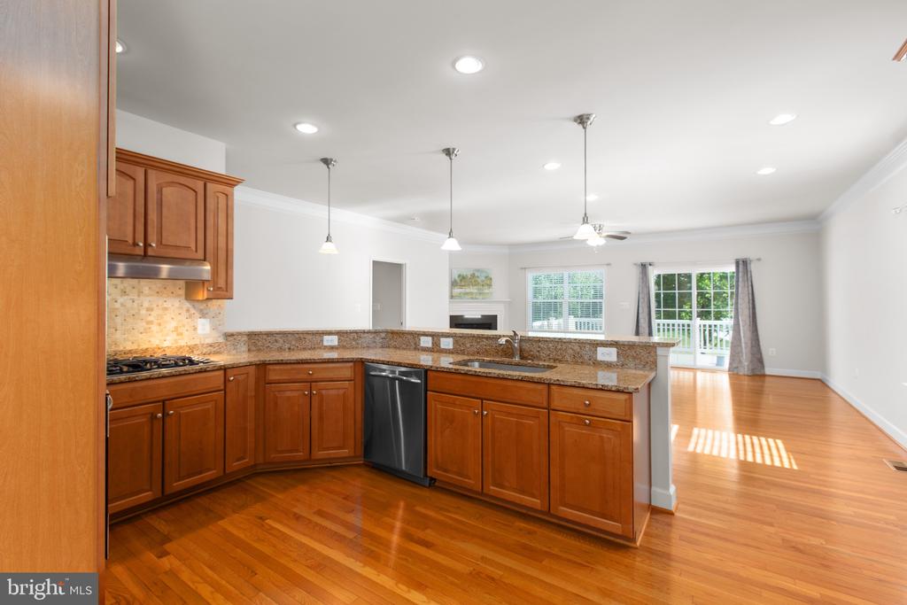 5817 S MILLS MANOR CT, FREDERICKSBURG, Virginia 22407, 3 Bedrooms Bedrooms, ,3 BathroomsBathrooms,Residential,5817 S MILLS MANOR CT,VASP2041108 MLS # VASP2041108