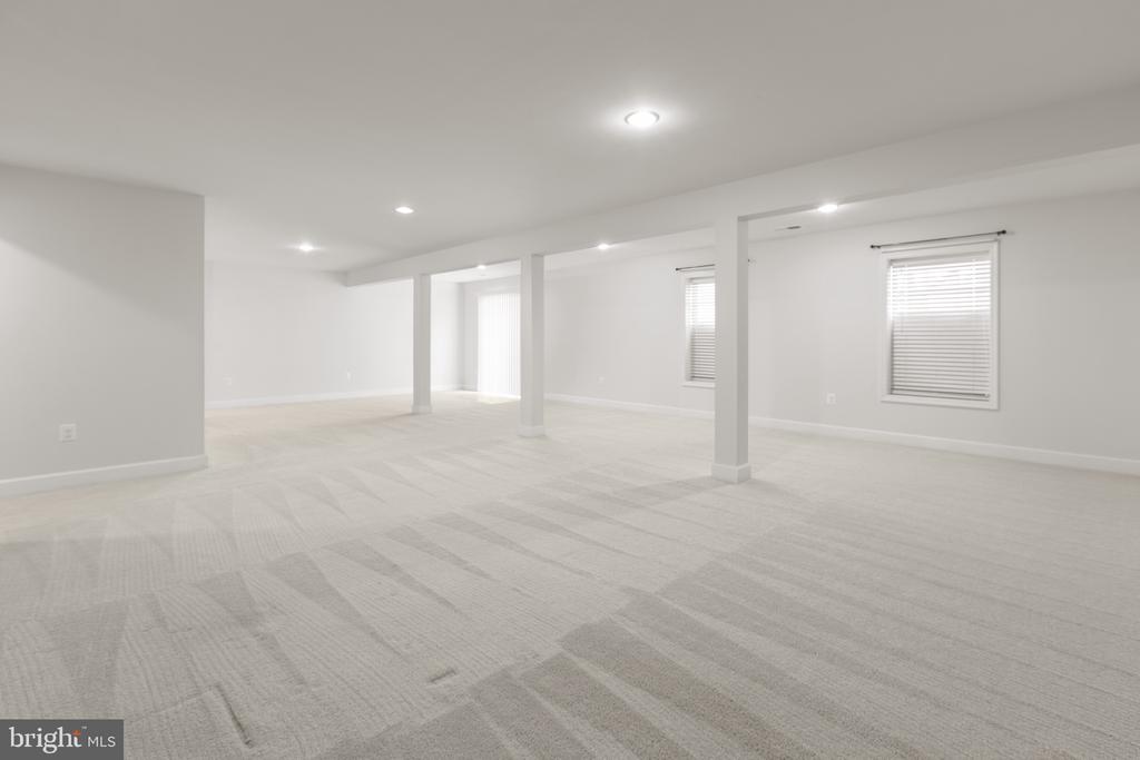 5817 S MILLS MANOR CT, FREDERICKSBURG, Virginia 22407, 3 Bedrooms Bedrooms, ,3 BathroomsBathrooms,Residential,5817 S MILLS MANOR CT,VASP2041108 MLS # VASP2041108