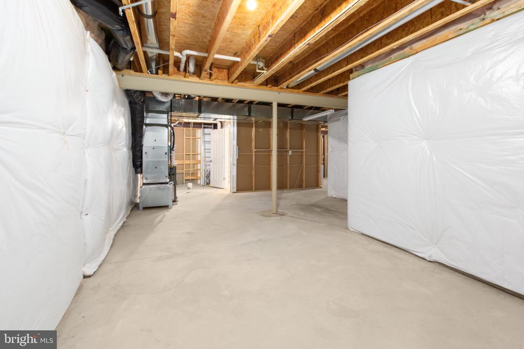 5817 S MILLS MANOR CT, FREDERICKSBURG, Virginia 22407, 3 Bedrooms Bedrooms, ,3 BathroomsBathrooms,Residential,5817 S MILLS MANOR CT,VASP2041108 MLS # VASP2041108