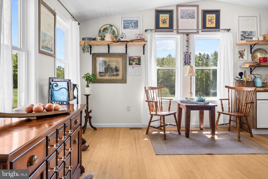 10444 WILLOWSPRING LN, WARRENTON, Virginia 20186, 3 Bedrooms Bedrooms, ,2 BathroomsBathrooms,Residential,10444 WILLOWSPRING LN,VAFQ2021630 MLS # VAFQ2021630