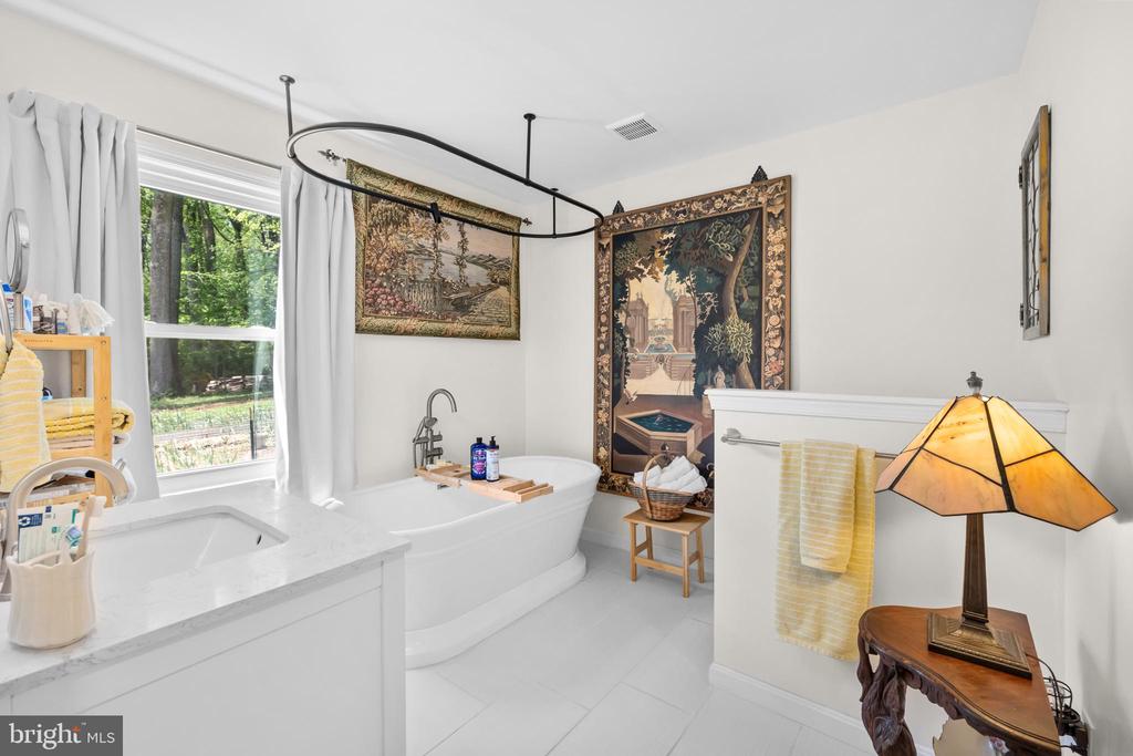 10444 WILLOWSPRING LN, WARRENTON, Virginia 20186, 3 Bedrooms Bedrooms, ,2 BathroomsBathrooms,Residential,10444 WILLOWSPRING LN,VAFQ2021630 MLS # VAFQ2021630