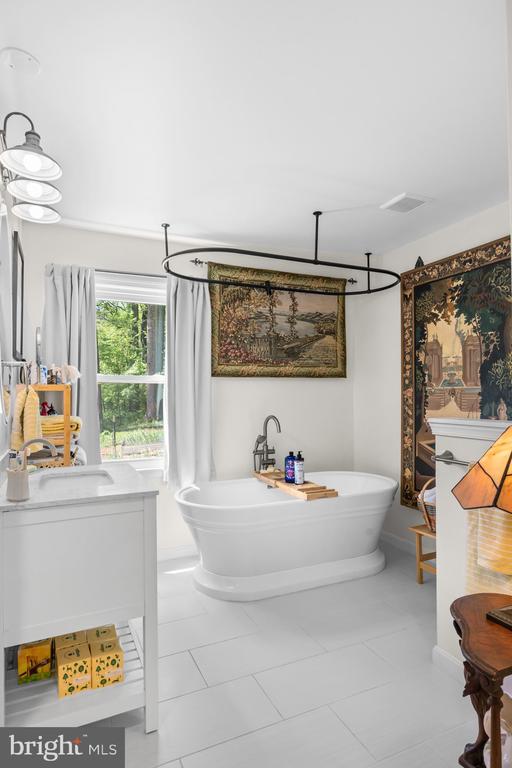 10444 WILLOWSPRING LN, WARRENTON, Virginia 20186, 3 Bedrooms Bedrooms, ,2 BathroomsBathrooms,Residential,10444 WILLOWSPRING LN,VAFQ2021630 MLS # VAFQ2021630