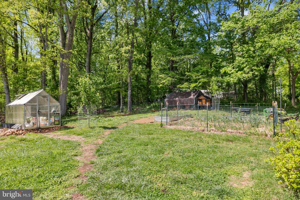 10444 WILLOWSPRING LN, WARRENTON, Virginia 20186, 3 Bedrooms Bedrooms, ,2 BathroomsBathrooms,Residential,10444 WILLOWSPRING LN,VAFQ2021630 MLS # VAFQ2021630