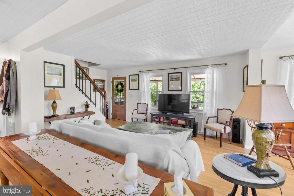 10444 WILLOWSPRING LN, WARRENTON, Virginia 20186, 3 Bedrooms Bedrooms, ,2 BathroomsBathrooms,Residential,10444 WILLOWSPRING LN,VAFQ2021630 MLS # VAFQ2021630