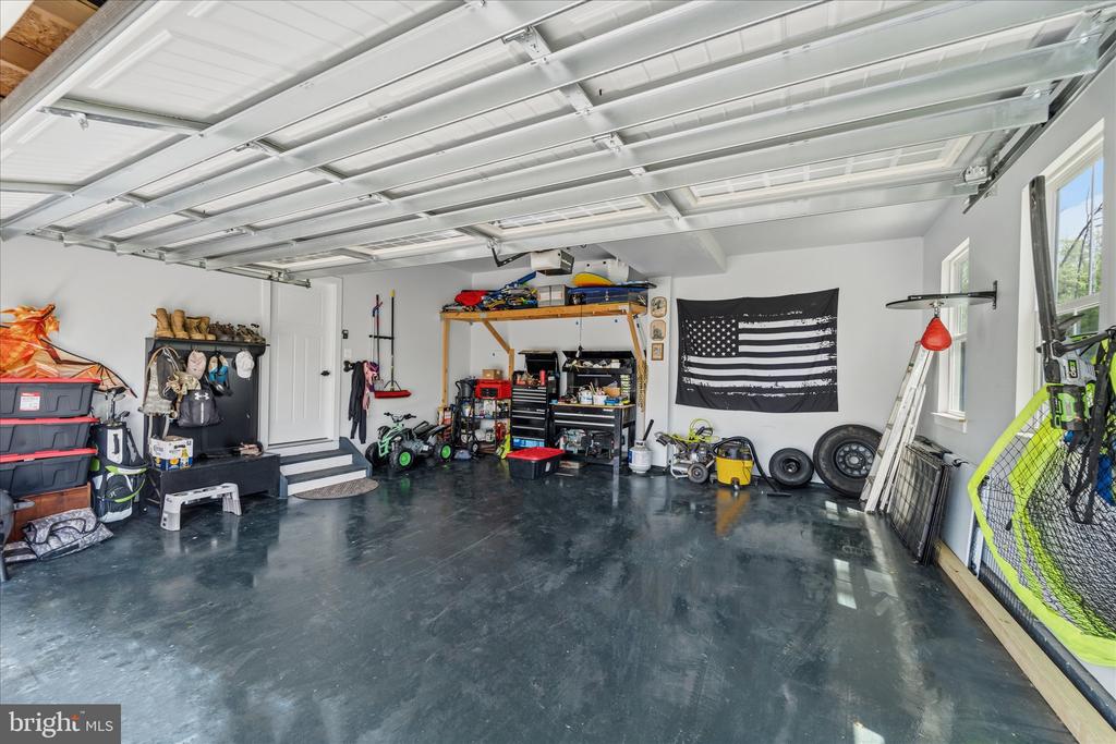 2008 WOODSTOCK ST, WARRENTON, Virginia 20187, 4 Bedrooms Bedrooms, ,3 BathroomsBathrooms,Residential,2008 WOODSTOCK ST,VAFQ2021656 MLS # VAFQ2021656