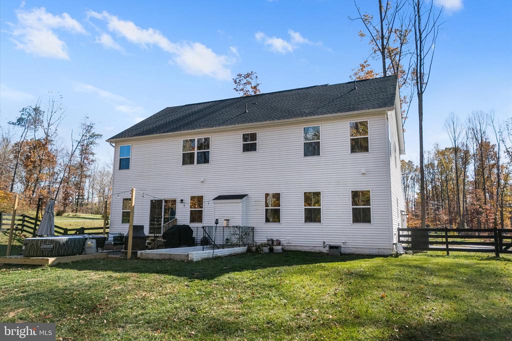 2008 WOODSTOCK ST, WARRENTON, Virginia 20187, 4 Bedrooms Bedrooms, ,3 BathroomsBathrooms,Residential,2008 WOODSTOCK ST,VAFQ2021656 MLS # VAFQ2021656