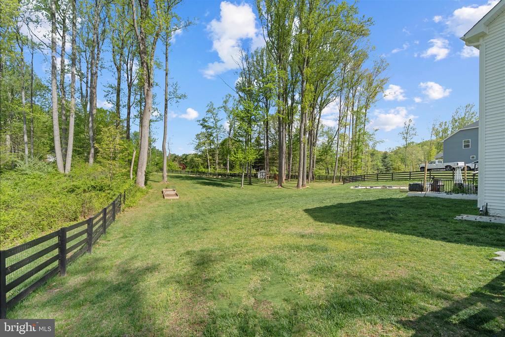 2008 WOODSTOCK ST, WARRENTON, Virginia 20187, 4 Bedrooms Bedrooms, ,3 BathroomsBathrooms,Residential,2008 WOODSTOCK ST,VAFQ2021656 MLS # VAFQ2021656