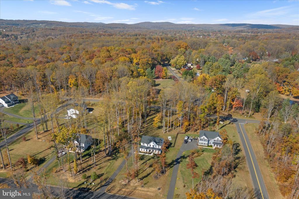 2008 WOODSTOCK ST, WARRENTON, Virginia 20187, 4 Bedrooms Bedrooms, ,3 BathroomsBathrooms,Residential,2008 WOODSTOCK ST,VAFQ2021656 MLS # VAFQ2021656