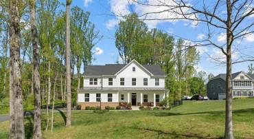 2008 WOODSTOCK ST, WARRENTON, Virginia 20187, 4 Bedrooms Bedrooms, ,3 BathroomsBathrooms,Residential,2008 WOODSTOCK ST,VAFQ2021656 MLS # VAFQ2021656