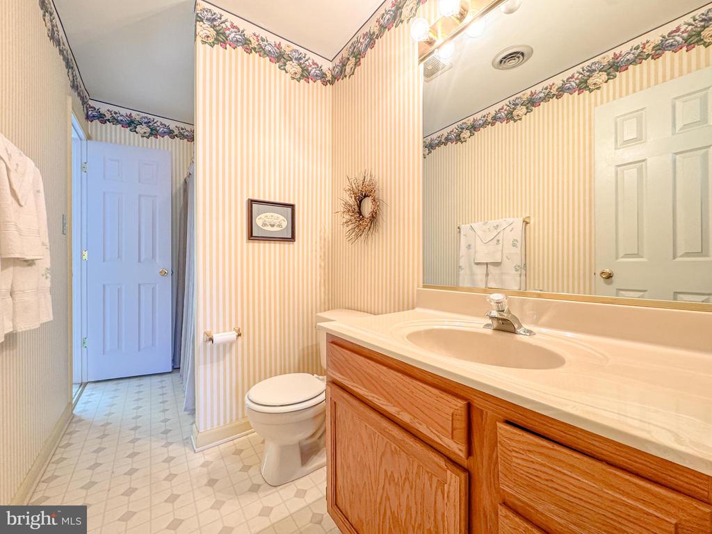 4120 GLOUSTER LN, FREDERICKSBURG, Virginia 22408, 3 Bedrooms Bedrooms, ,2 BathroomsBathrooms,Residential,4120 GLOUSTER LN,VASP2041040 MLS # VASP2041040