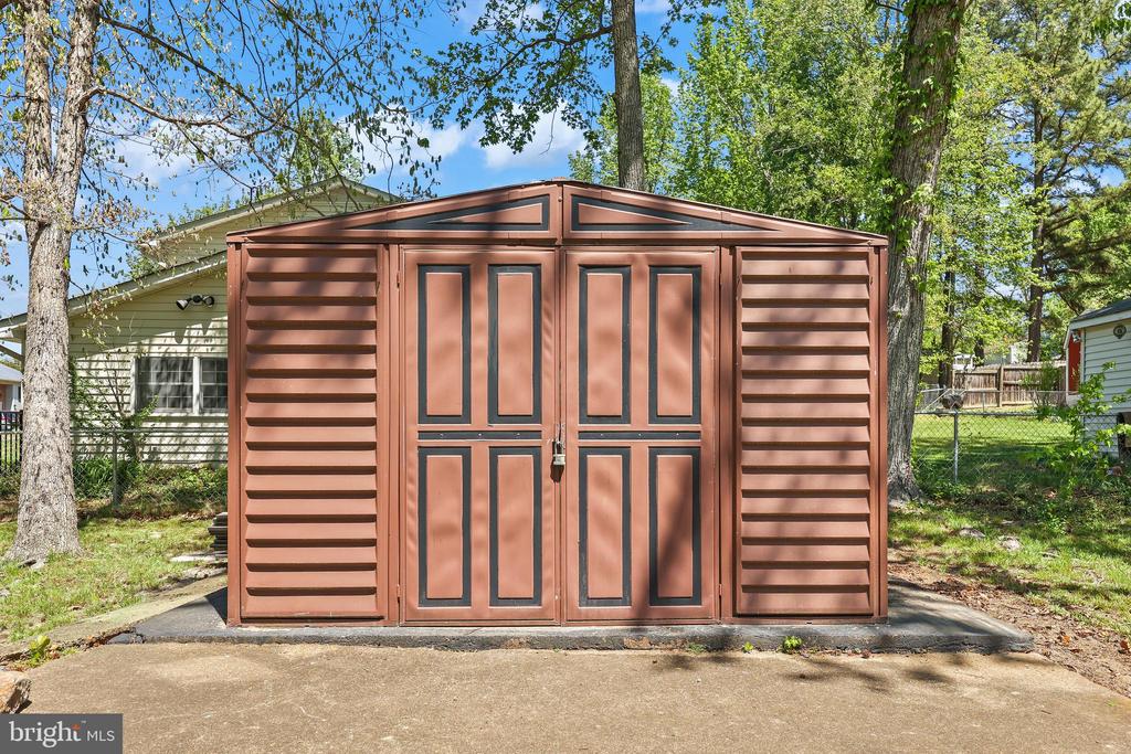 401 CLEVELAND CT, FREDERICKSBURG, Virginia 22407, 3 Bedrooms Bedrooms, ,2 BathroomsBathrooms,Residential,401 CLEVELAND CT,VASP2041094 MLS # VASP2041094