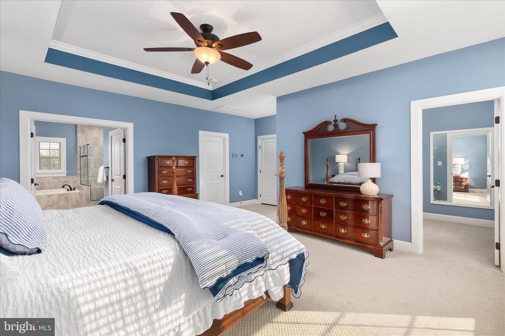 6443 BOB WHITE DR, WARRENTON, Virginia 20187, 5 Bedrooms Bedrooms, ,4 BathroomsBathrooms,Residential,6443 BOB WHITE DR,VAFQ2021692 MLS # VAFQ2021692