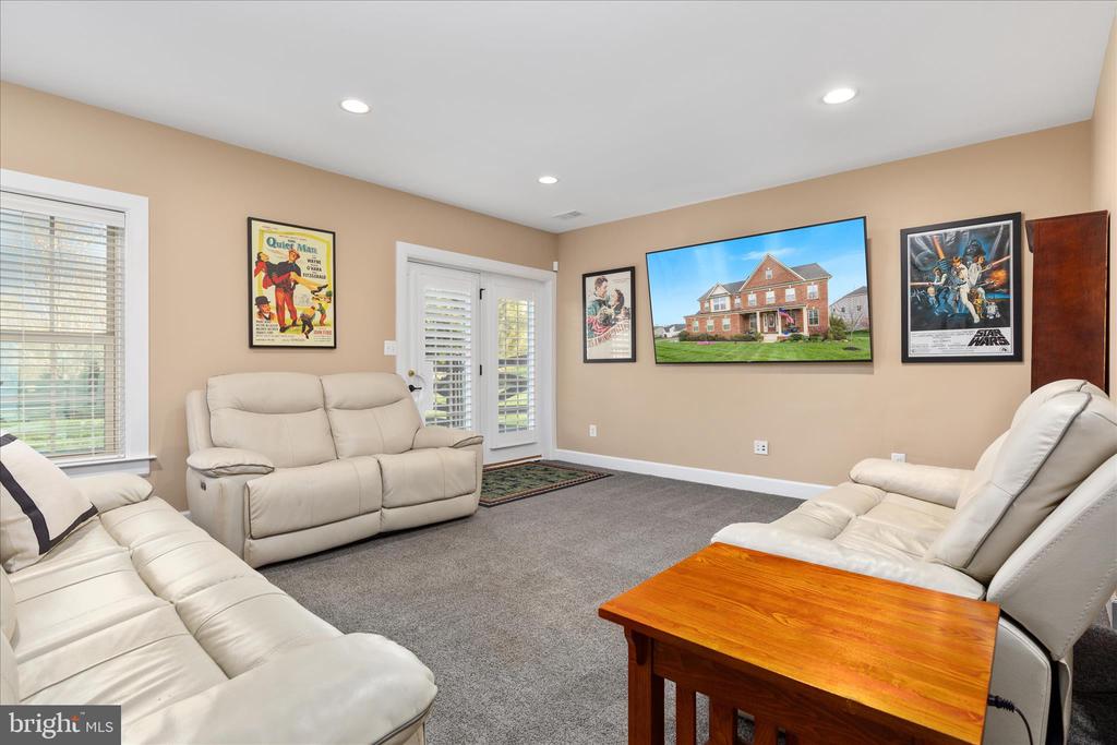 6443 BOB WHITE DR, WARRENTON, Virginia 20187, 5 Bedrooms Bedrooms, ,4 BathroomsBathrooms,Residential,6443 BOB WHITE DR,VAFQ2021692 MLS # VAFQ2021692