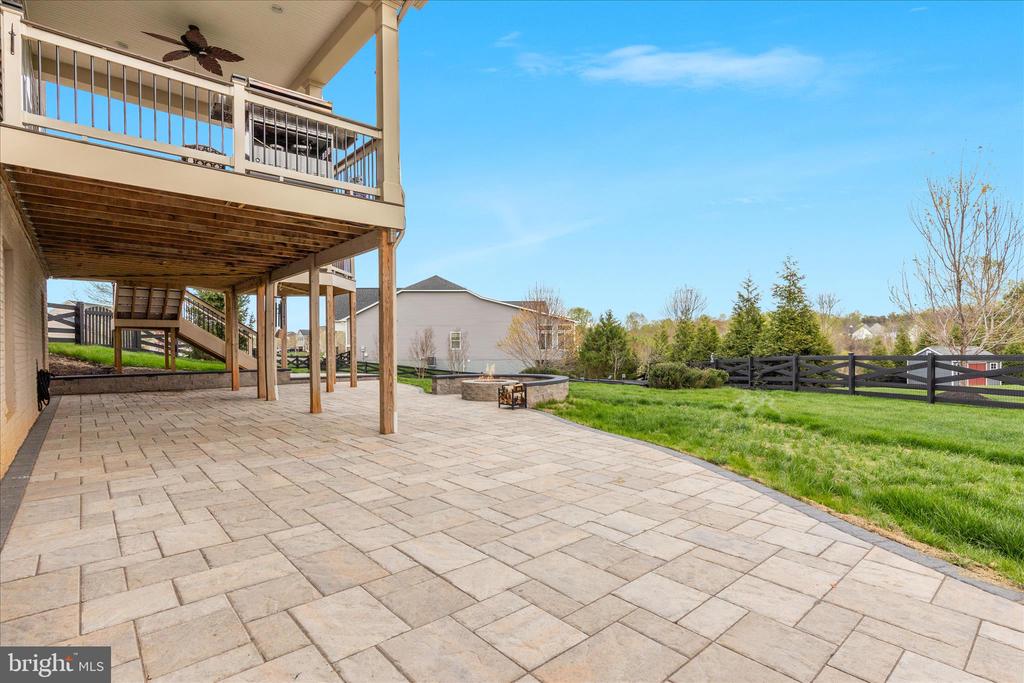 6443 BOB WHITE DR, WARRENTON, Virginia 20187, 5 Bedrooms Bedrooms, ,4 BathroomsBathrooms,Residential,6443 BOB WHITE DR,VAFQ2021692 MLS # VAFQ2021692