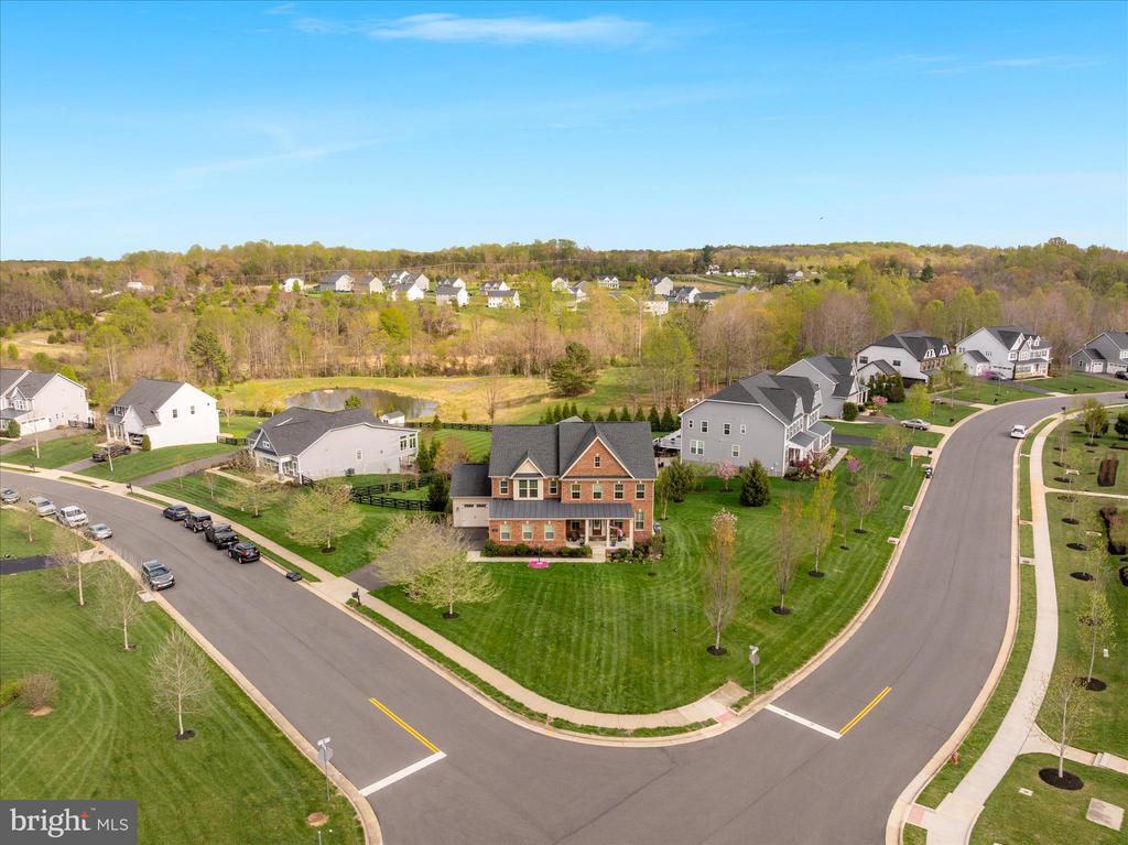 6443 BOB WHITE DR, WARRENTON, Virginia 20187, 5 Bedrooms Bedrooms, ,4 BathroomsBathrooms,Residential,6443 BOB WHITE DR,VAFQ2021692 MLS # VAFQ2021692