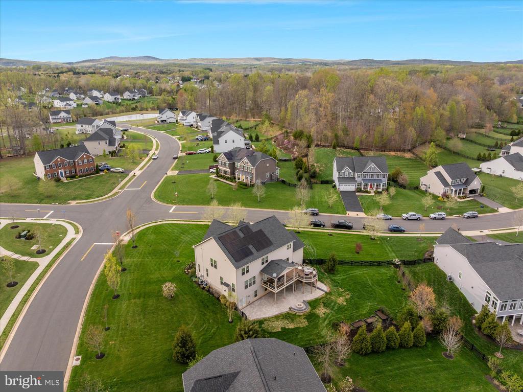 6443 BOB WHITE DR, WARRENTON, Virginia 20187, 5 Bedrooms Bedrooms, ,4 BathroomsBathrooms,Residential,6443 BOB WHITE DR,VAFQ2021692 MLS # VAFQ2021692