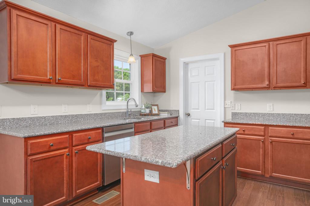 33 AUSTIN WAY, BUMPASS, Virginia 23024, 3 Bedrooms Bedrooms, ,2 BathroomsBathrooms,Residential,33 AUSTIN WAY,VALA2009632 MLS # VALA2009632