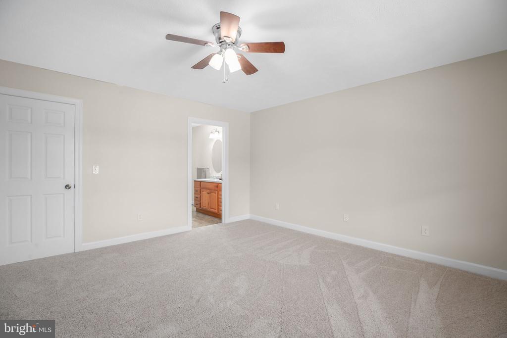 33 AUSTIN WAY, BUMPASS, Virginia 23024, 3 Bedrooms Bedrooms, ,2 BathroomsBathrooms,Residential,33 AUSTIN WAY,VALA2009632 MLS # VALA2009632