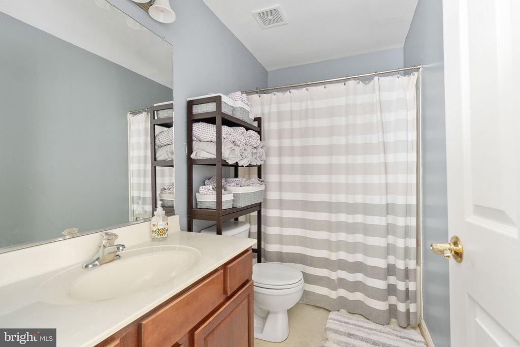 11004 COPELAND CT, FREDERICKSBURG, Virginia 22407, 4 Bedrooms Bedrooms, ,3 BathroomsBathrooms,Residential,11004 COPELAND CT,VASP2041236 MLS # VASP2041236