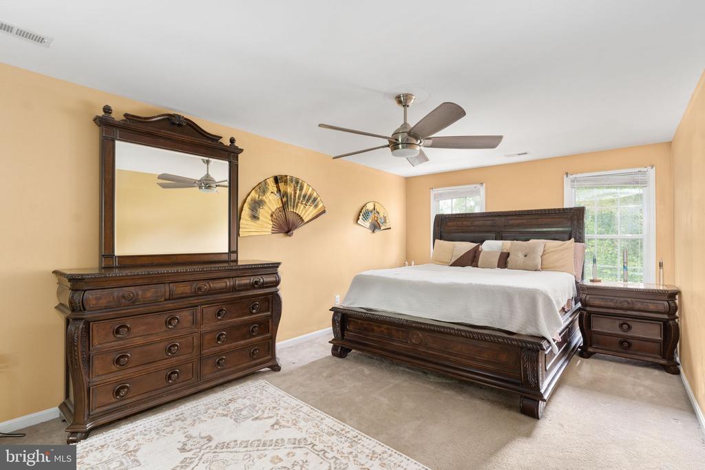 11004 COPELAND CT, FREDERICKSBURG, Virginia 22407, 4 Bedrooms Bedrooms, ,3 BathroomsBathrooms,Residential,11004 COPELAND CT,VASP2041236 MLS # VASP2041236