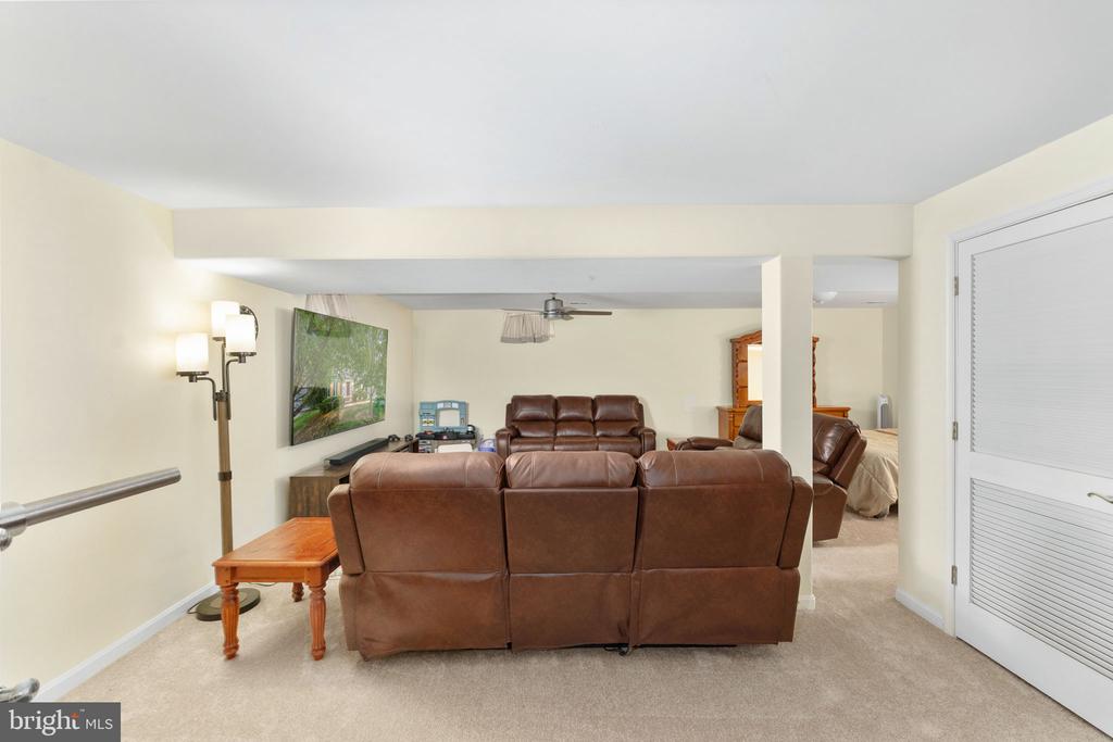 11004 COPELAND CT, FREDERICKSBURG, Virginia 22407, 4 Bedrooms Bedrooms, ,3 BathroomsBathrooms,Residential,11004 COPELAND CT,VASP2041236 MLS # VASP2041236