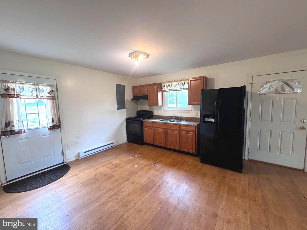 4085 S BLUE RIDGE TPKE, ROCHELLE, Virginia 22738, 2 Bedrooms Bedrooms, ,1 BathroomBathrooms,Residential,4085 S BLUE RIDGE TPKE,VAMA2002714 MLS # VAMA2002714